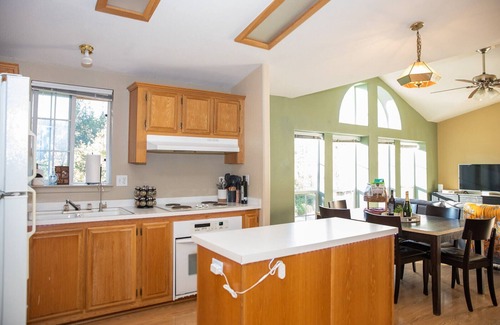 Ramona House | Cozy High Vibe 2b The Root Hause House - Nature
