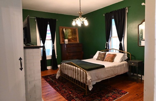 Bellbrook Other | Cozy Historic Bellbrook Farmhouse - Walk to Downtown