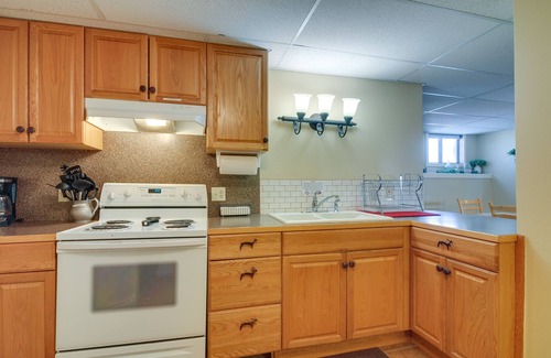 Cannonville House | Cozy Historic Home w/Games, Near Bryce Canyon!