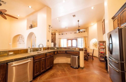 Drexel Heights House | Cozy Historic Retreat