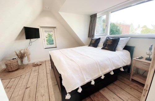 Wassenaar House | Cozy historical Cottage (Huisje HèHè)