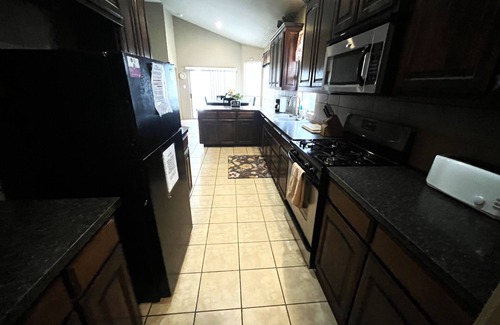 South Arlington House | Cozy hm near Texas ranger stadium