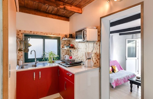 Playa Quemada Apartment | Cozy Holiday Apartment “Apartamento Ayla” with Mountain View