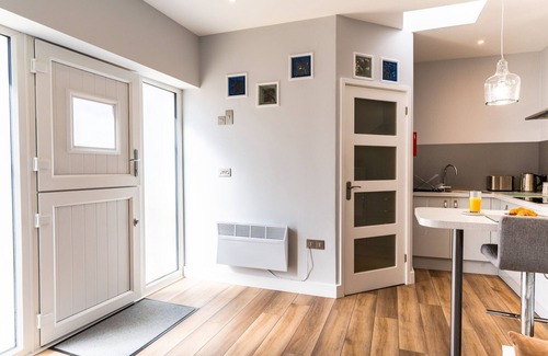 Porthleven Apartment | Cozy holiday apartment in Porthleven, No Deposit