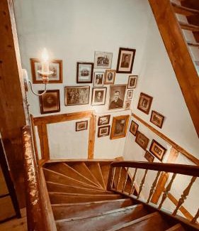 Rambin House | Cozy Holiday Apartment In The Manor House