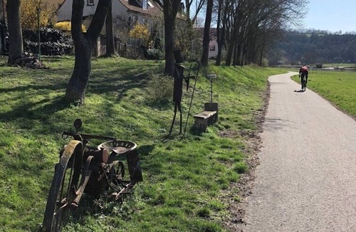 Nordheim a. Main Apartment | Cozy holiday home (30 sqm) with a terrace surrounded by vineyards