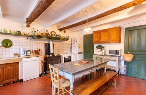 Brue-Auriac House | Cozy holiday home with private pool
