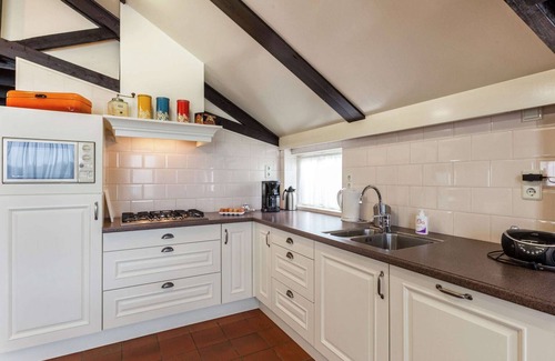 Municipality of Oisterwijk House | Cozy Holiday Home in Oisterwijk with Swimming Pool