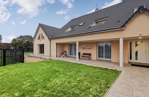 La Chapelle-Vendomoise House | Cozy home in La Chapelle-Vendômoise