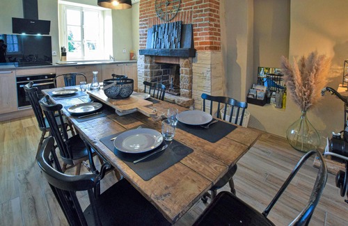Saint-Brice-de-Landelles House | Cozy home in Saint-Brice-de-Landell