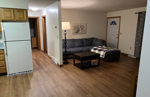 Mendon House | Cozy home 13 minutes from Killington- child & dog friendly