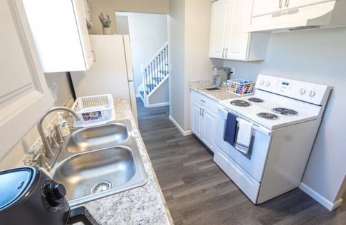 Erlanger House | Cozy home away from home