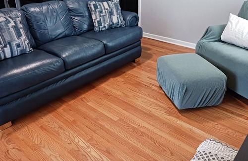 Churchland House | Cozy Home Away from Home- 5 minutes from local shopping area