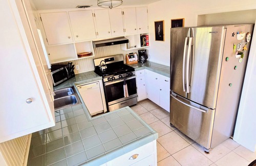 Oak Harbor House | Cozy home base for Whidbey adventures!