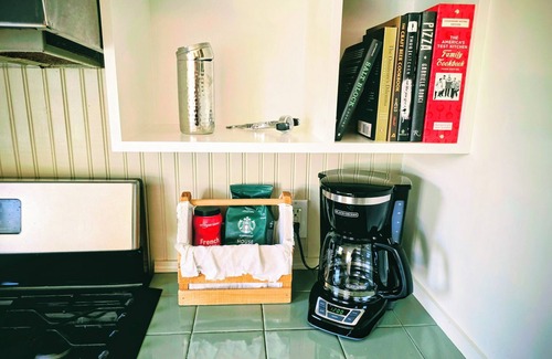 Oak Harbor House | Cozy home base for Whidbey adventures!