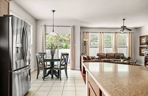 Brushy Creek House | Cozy Home by Downtown Round Rock