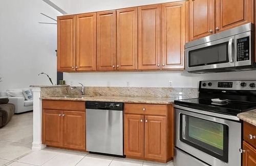 Grand Harbor House | Cozy Home by the Sea - 2 Bdrm/2.5 Bath/2 Car Garage