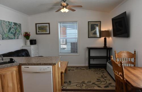 Gardiner Apartment | Cozy Home by Yellowstone River Confluence