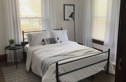 Downtown Akron House | Cozy home close to downtown