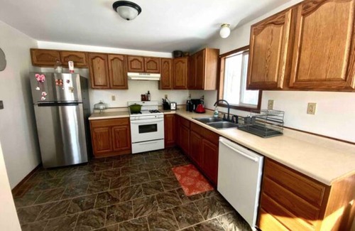 Negaunee House | Cozy Home close to hiking/biking, ORV trails & many bodies of water