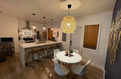 Downtown Fort Lauderdale House | Cozy Home-Close to Downtown, Beaches & Restaurants