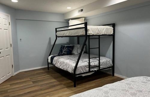 Beaverton House | Cozy Home for Family & Friends Gathering