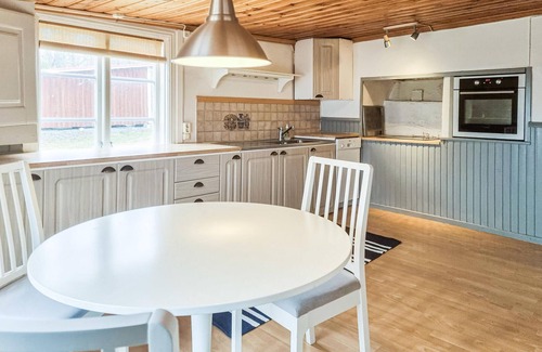 Odeshog Municipality House | Cozy home in ödeshög with kitchen