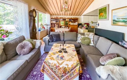 Aplared House | Cozy Home In Aplared With Wifi