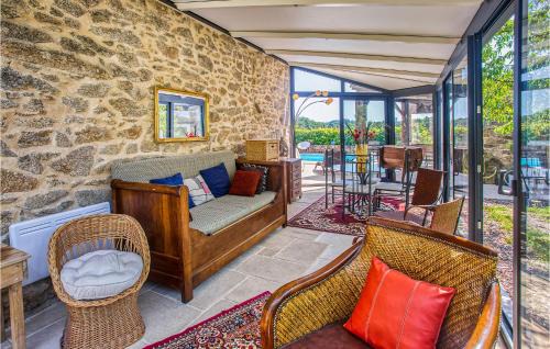 Augignac House | Cozy Home In Augignac