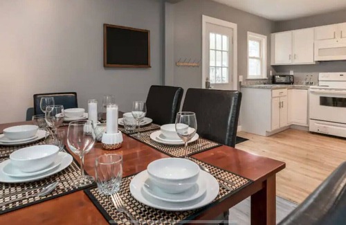 Little City House | Cozy home in Bangor Maine