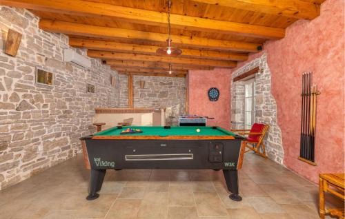 Orihi House | Cozy Home In Barban With Sauna