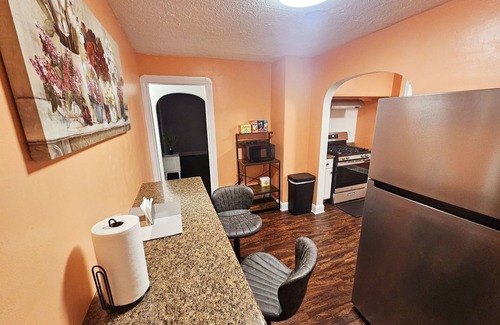 Berea House | Cozy Home in Beautiful Berea: near Airport, IX Center, Parks, & Campus
