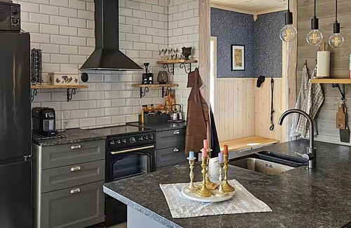 Bengtsfors Municipality House | Cozy home in Bengtsfors with sauna