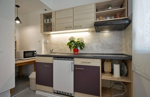 Breznicki Hum House | Cozy home in Breznicki Hum