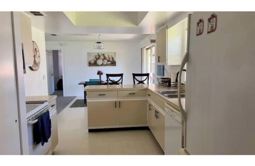 Buena Ventura Lakes House | Cozy home in Buenaventura Lakes, Fl