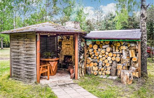 Biały Bor House | Cozy Home In Drzonowo With Sauna