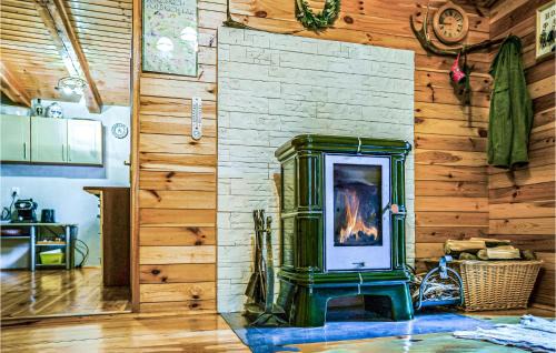 Biały Bor House | Cozy Home In Drzonowo With Sauna