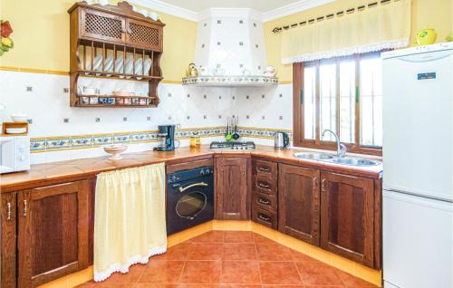 El Gastor House | Cozy Home In El Gastor