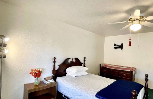 North Broadway House | Cozy Home in Escondido
