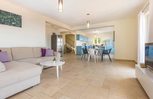 Srida sela House | Cozy home in Gornji Tucepi with WiFi