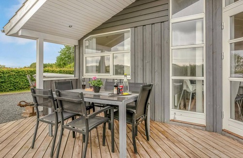 Flovt Strand House | Cozy home in Haderslev with sauna