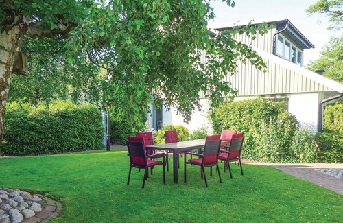Hollviken House | Cozy home in Höllviken with WiFi