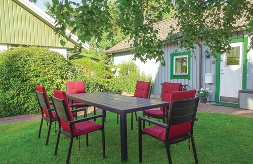 Hollviken House | Cozy home in Höllviken with WiFi