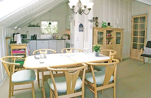 Haurvig House | Cozy home in Hvide Sande with WiFi