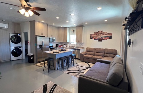 Kanab House | Cozy Home in Kanab