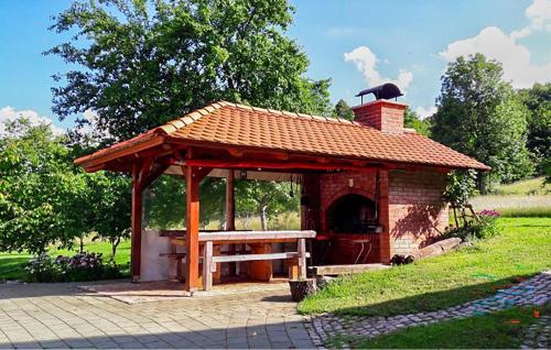 Kuterevo House | Cozy Home In Kuterevo With Wifi