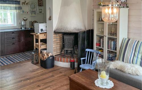 Torsby House | Cozy Home In Långtjärn With Kitchen