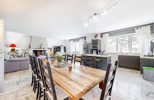Lamotte-du-Rhone House | Cozy home in Lamotte Du Rhone