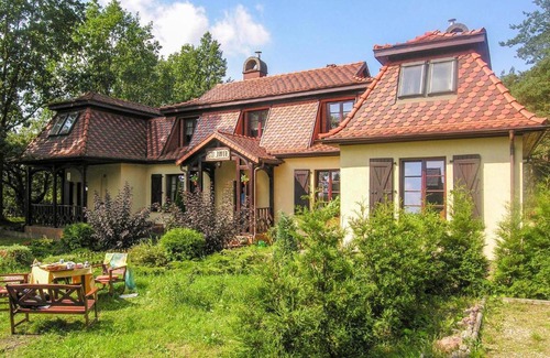 Czarny Mlyn House | Cozy Home In Lebcz With Kitchen