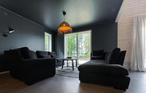 Ljungsarp House | Cozy Home In Ljungsarp With Sauna